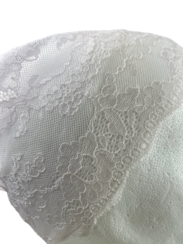 Bonnet Dentelle Raffinée