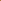 Flacon couleur bronze de brume corporelle Gulf Orchid parfum Toffee et Musc, mis en scène avec des cubes de caramel, des bâtons de cannelle et des oranges séchées dans une ambiance chaleureuse et dorée.