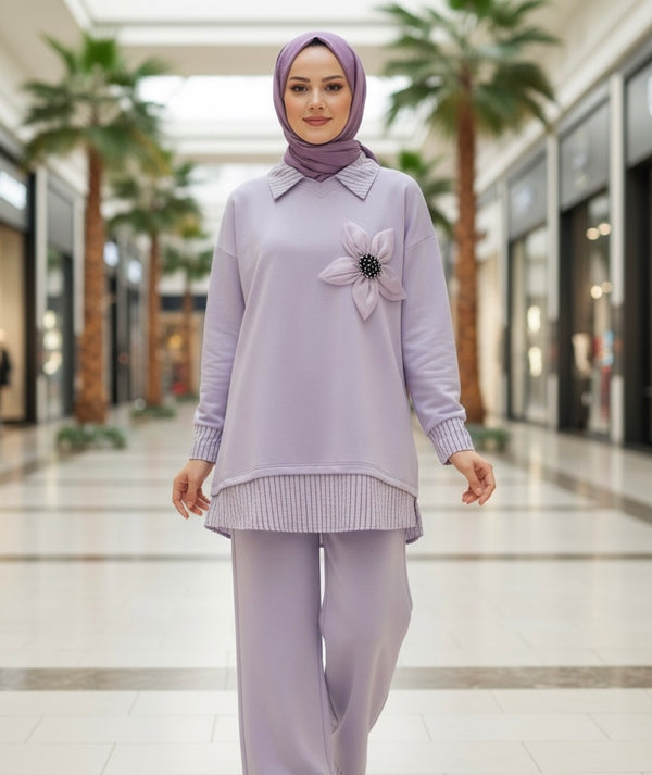 Survêtement Tendance Lavande – Votre Touche Fleurie Inattendue