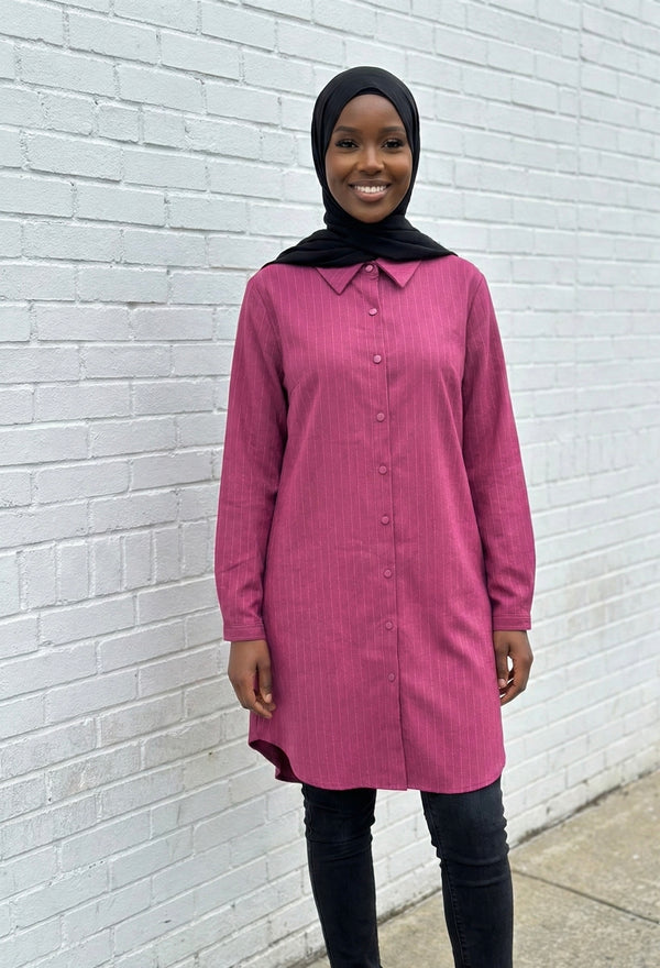 Chemise Longue Rose Fuchsia à Fines Rayures - Coupe Modeste